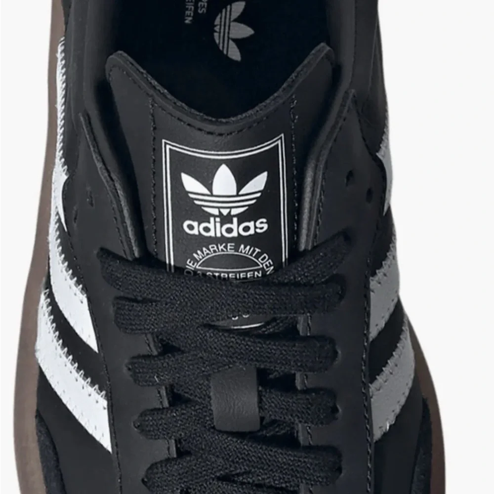 LIKE NEW Adidas Sambae Women’s 8.5 - Picture 4 of 4